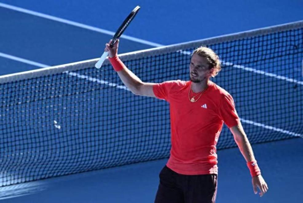 日本网球队险胜澳大利亚网球队，兹维列夫高光表现