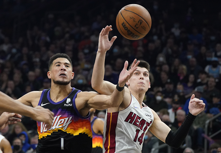 开云体育app-TES鏖战NS，Kanavi拿下关键大龙鏖战多局八强赛，锁定晋级资格